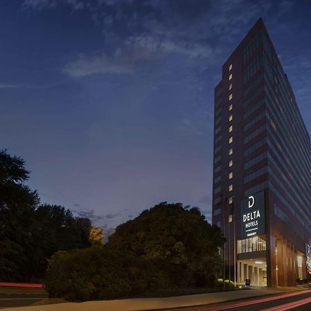 Delta Hotels By Marriott Richmond Downtown Экстерьер фото